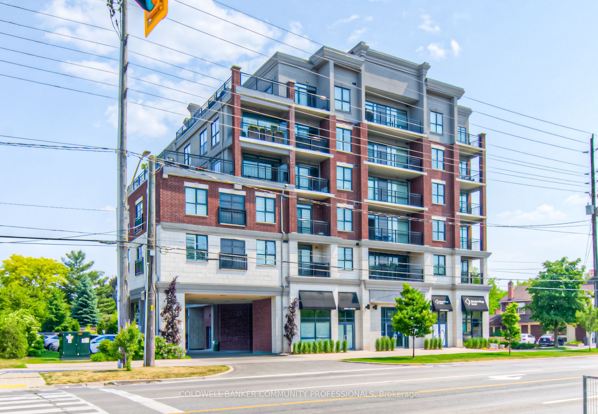 34 Plains Rd E, #501