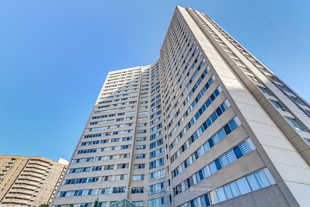 3700 Kaneff Cres, #503