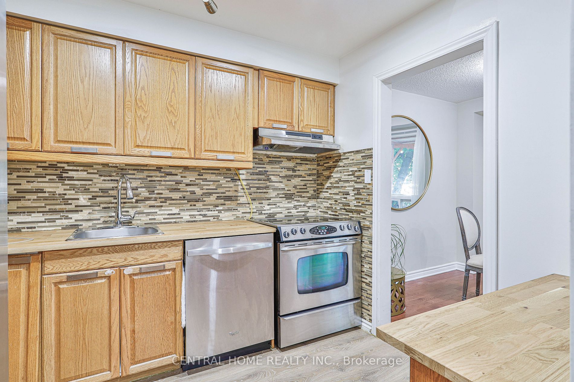 3563 Autumnleaf Cres