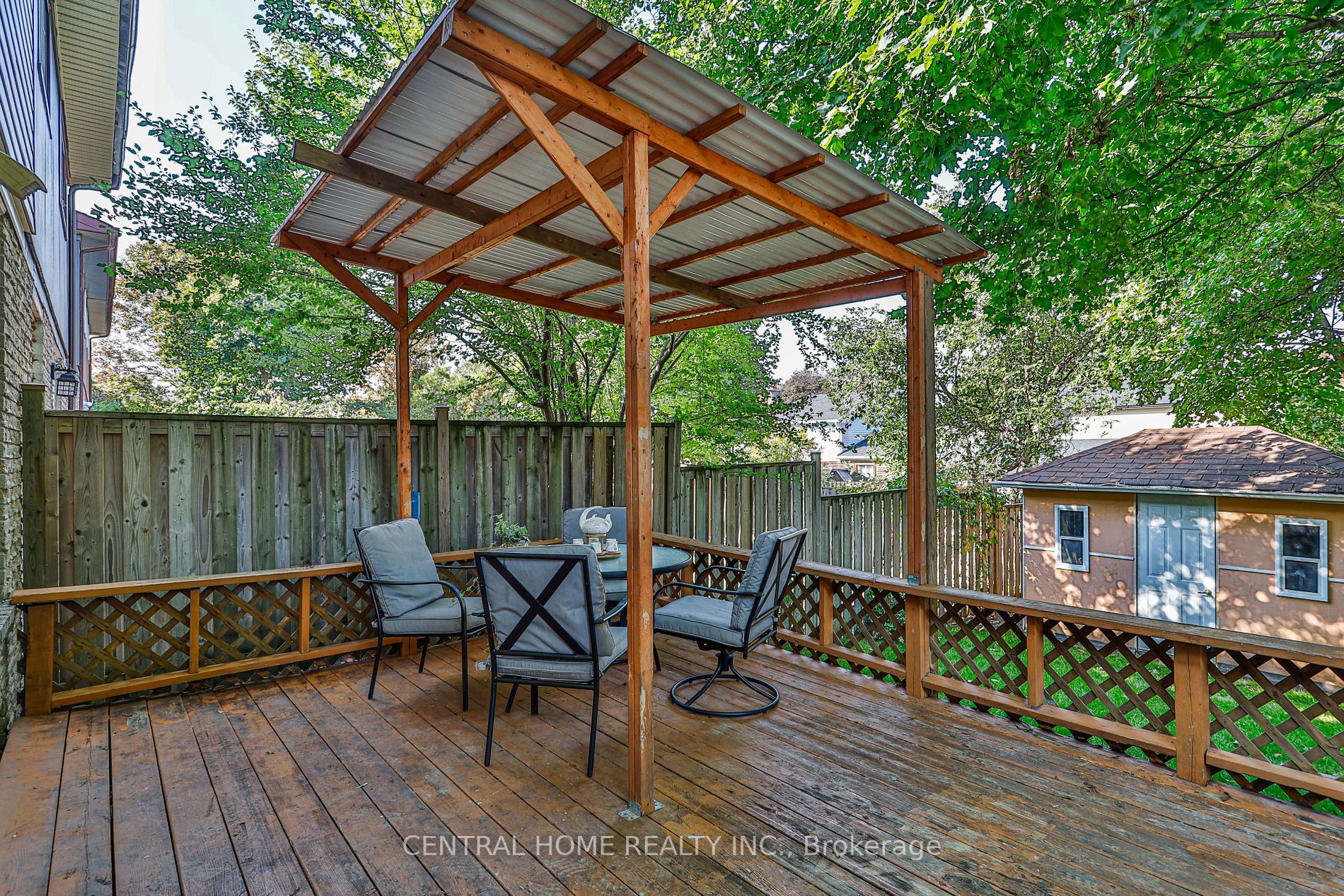 3563 Autumnleaf Cres