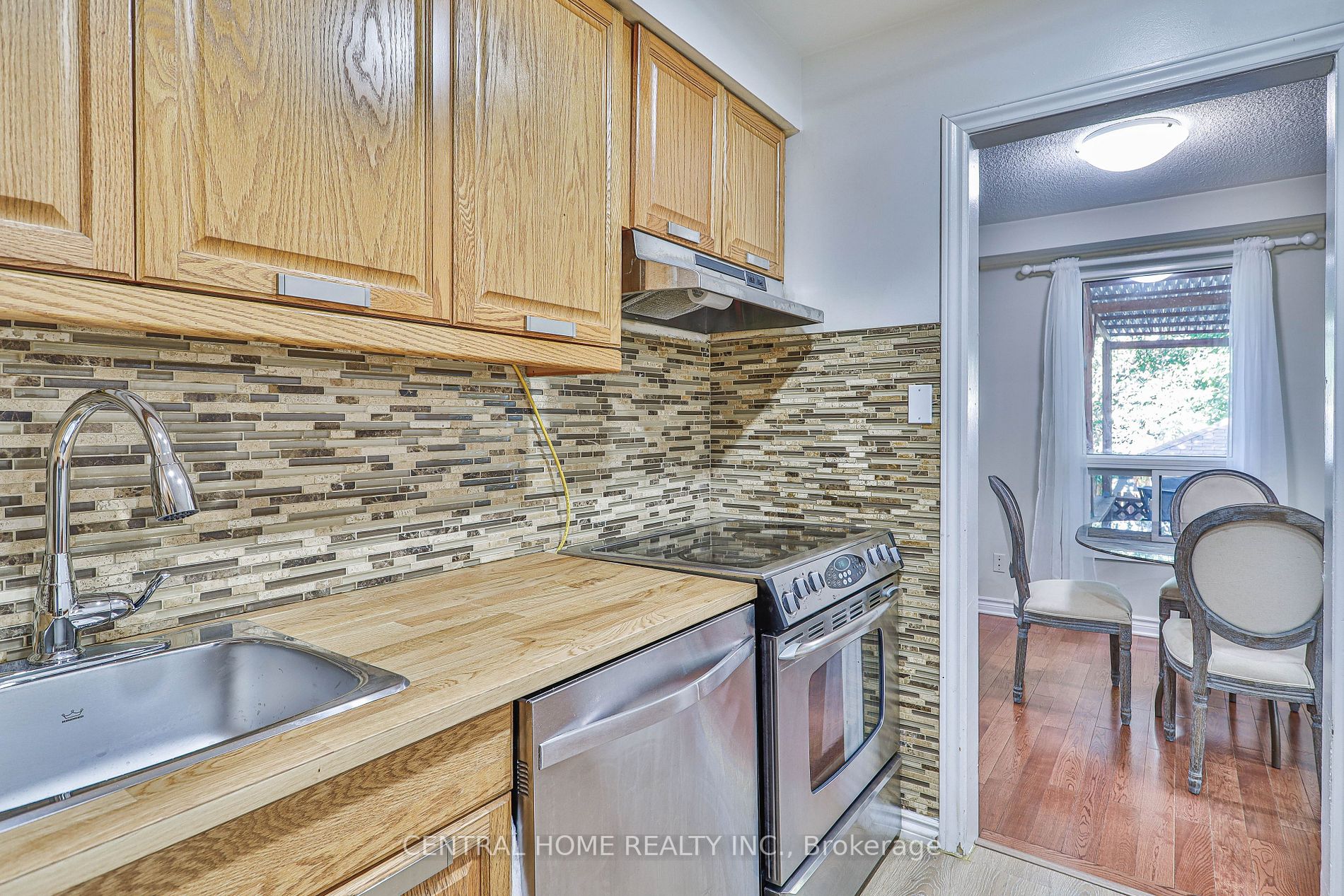 3563 Autumnleaf Cres