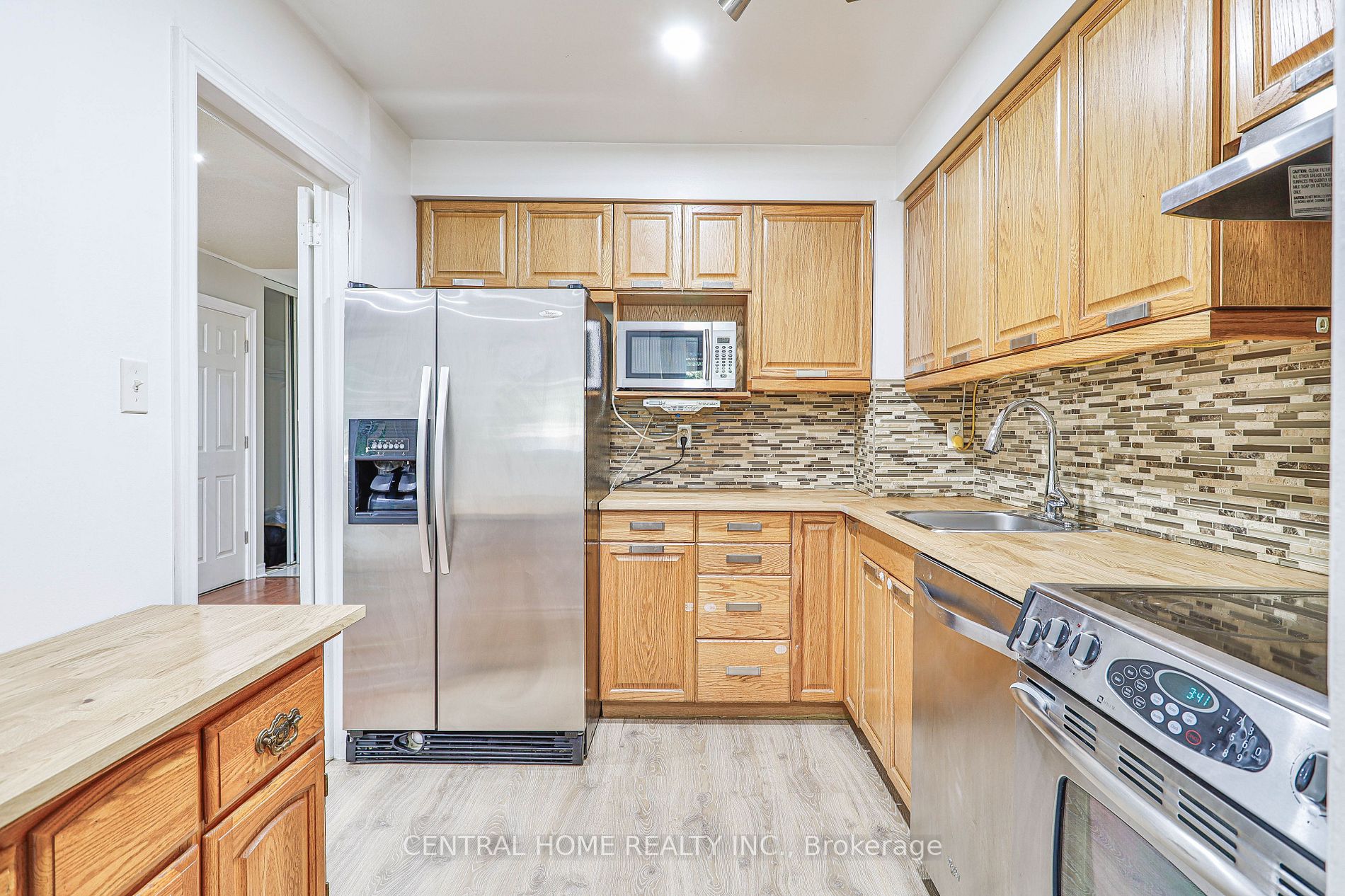 3563 Autumnleaf Cres