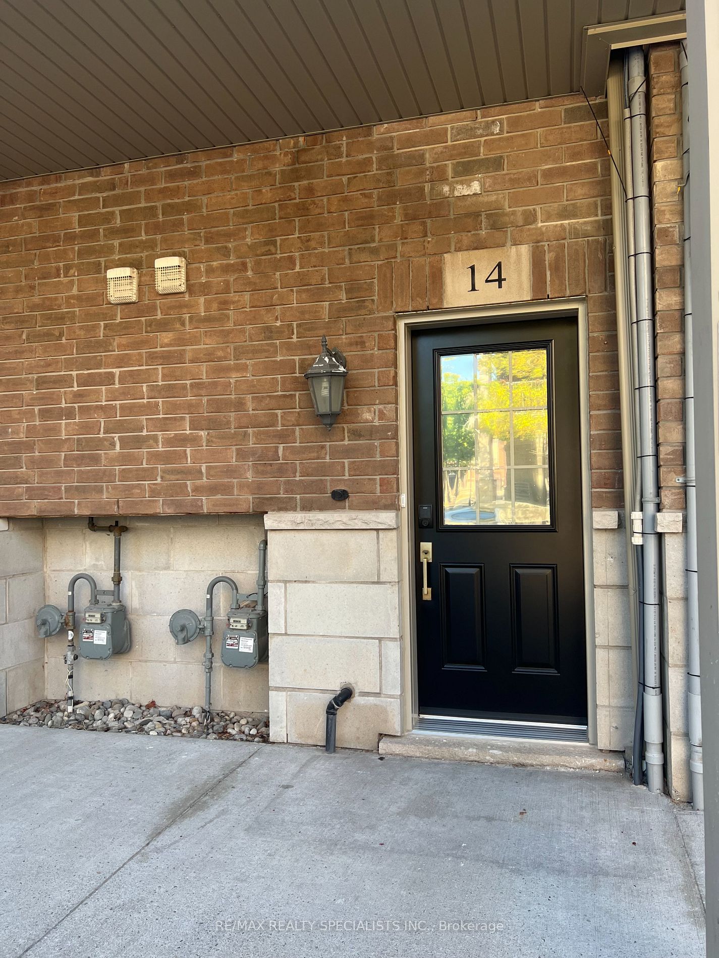 1401 Plains Rd, #14