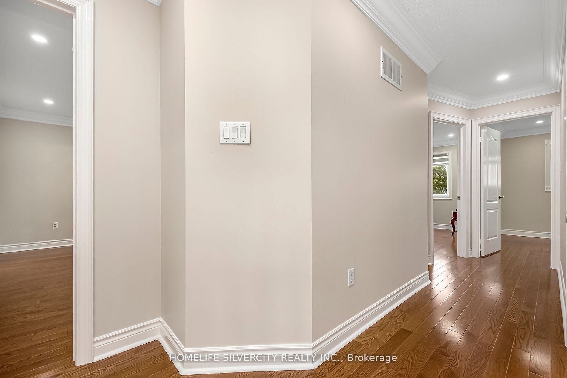 68 Angelucci Dr