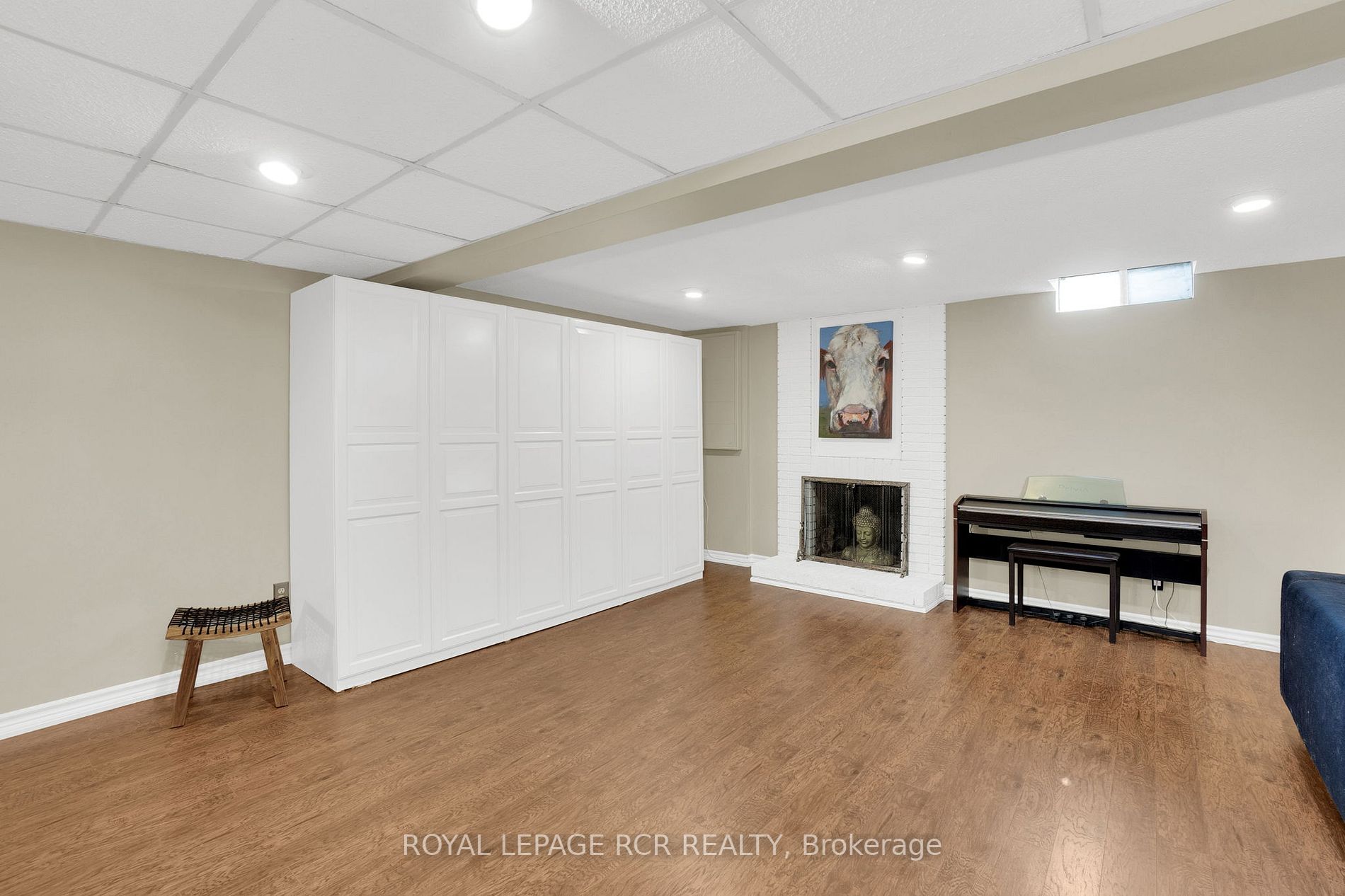 336 Dingle Court