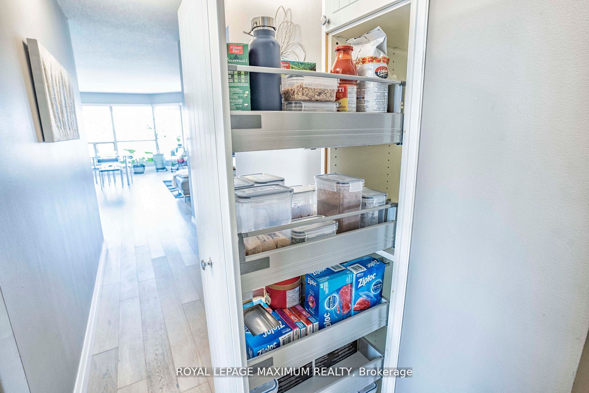 2269 Lake Shore Blvd W, #2102