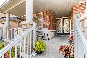 10 Godliman Rd
