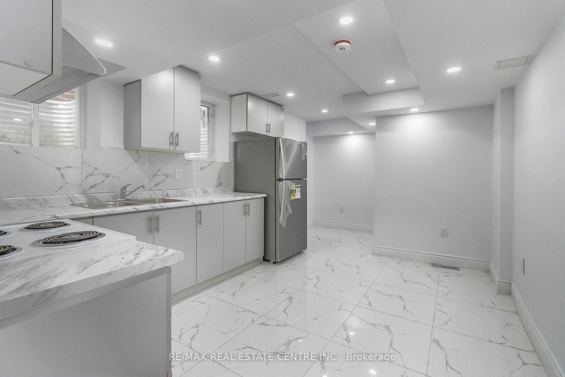 72 Circus Cres