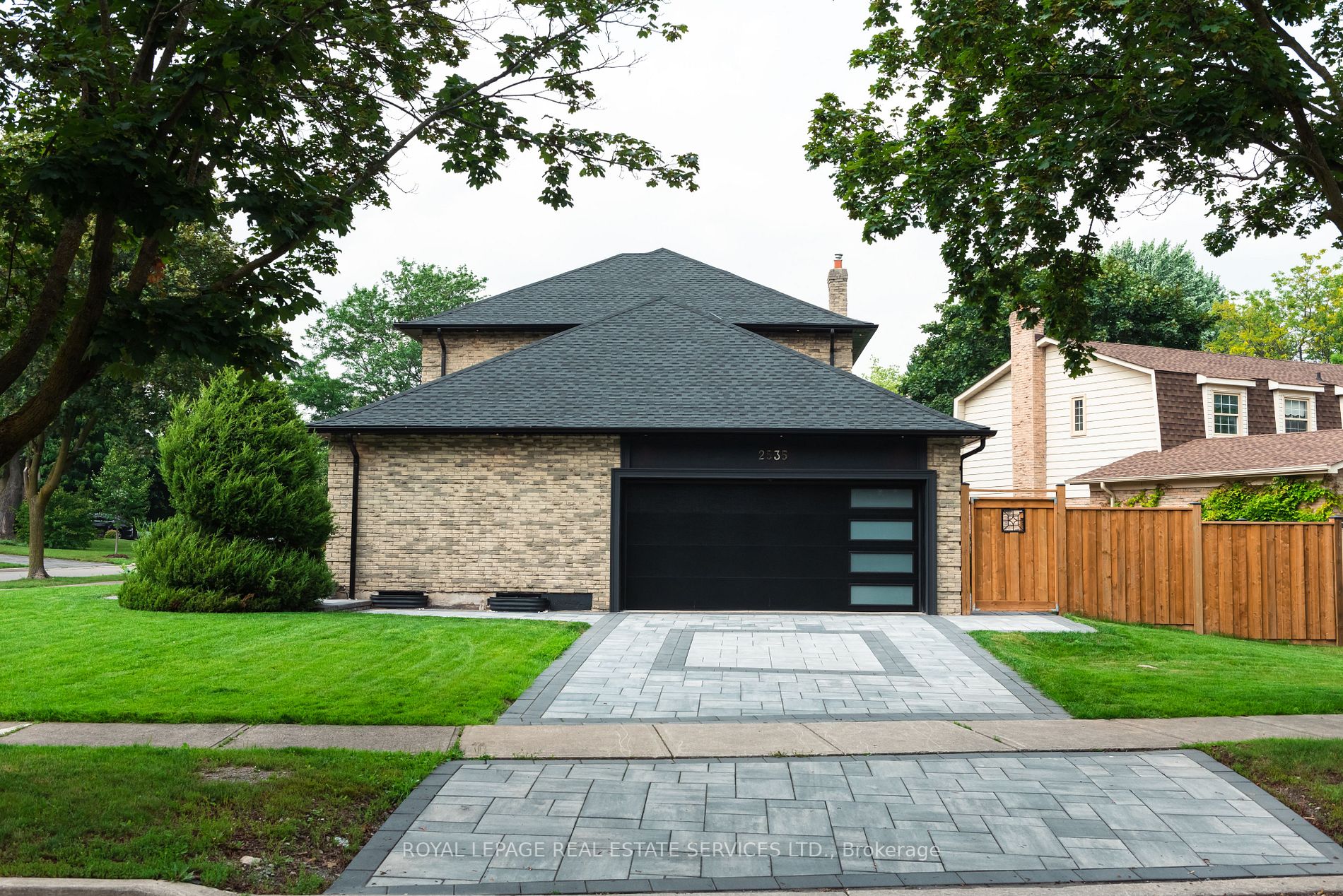 2535 Robin Dr