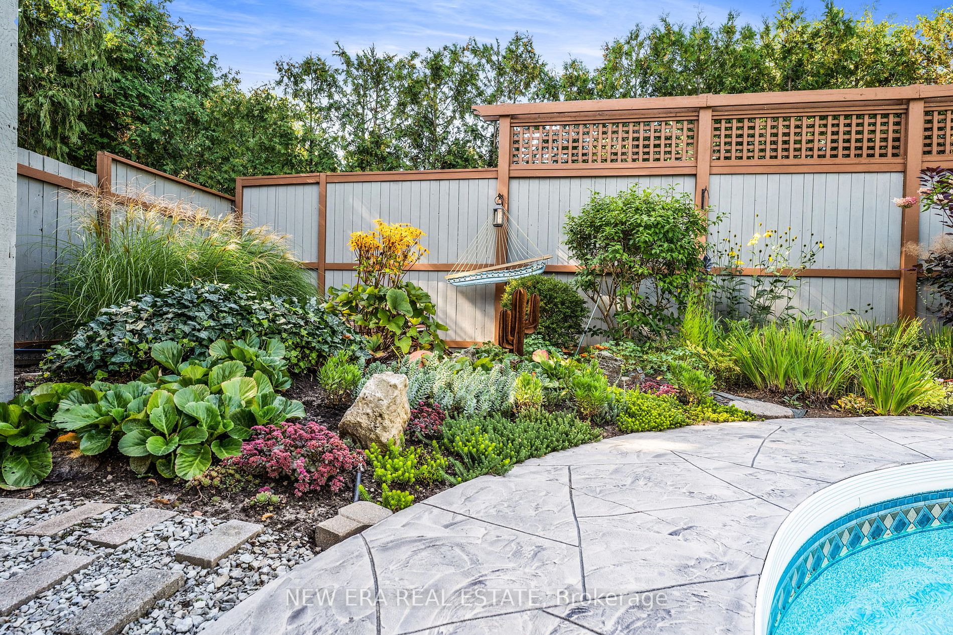822 Catcay Court