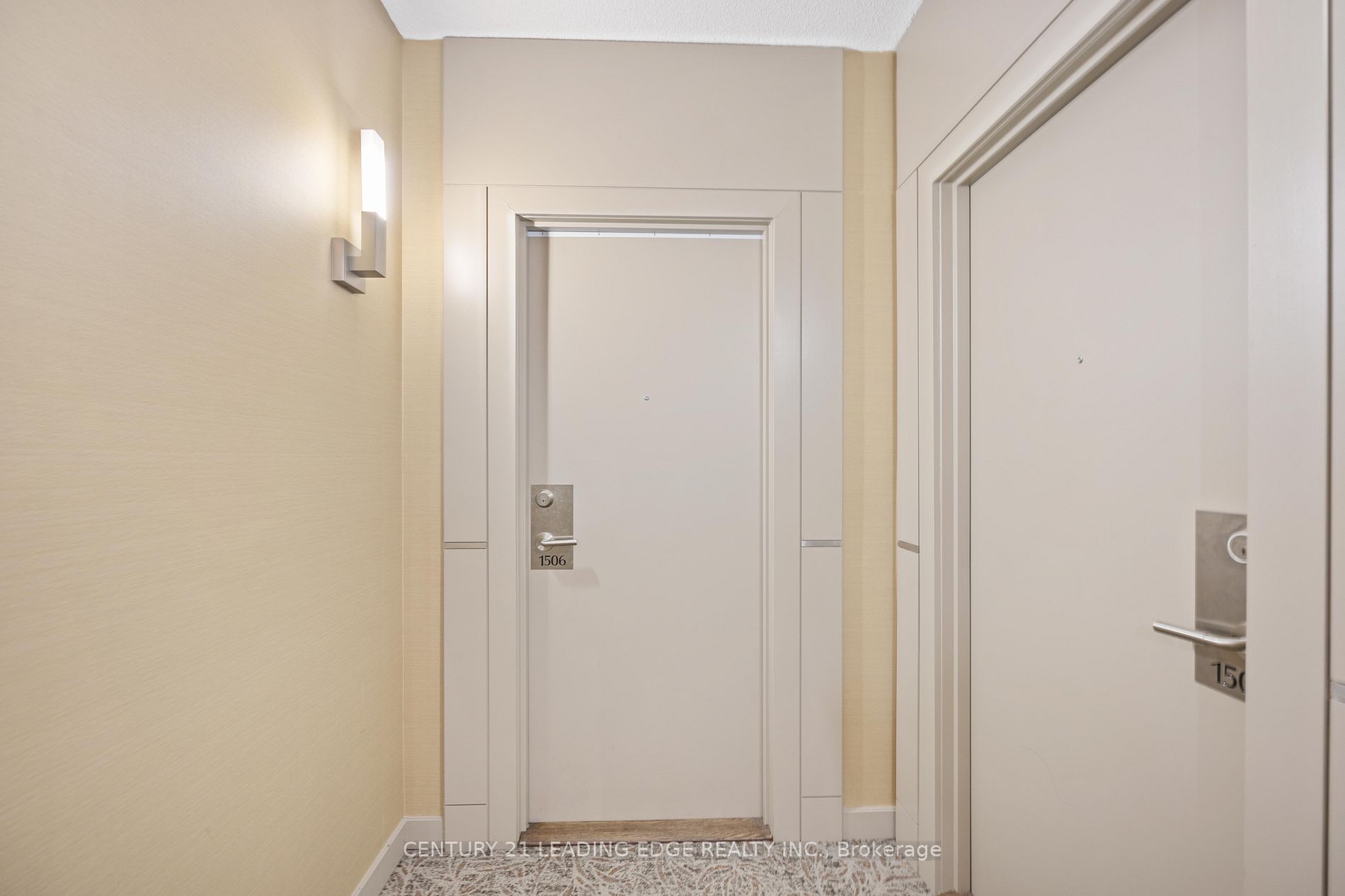 330 Burnhamthorpe Rd W, #1506