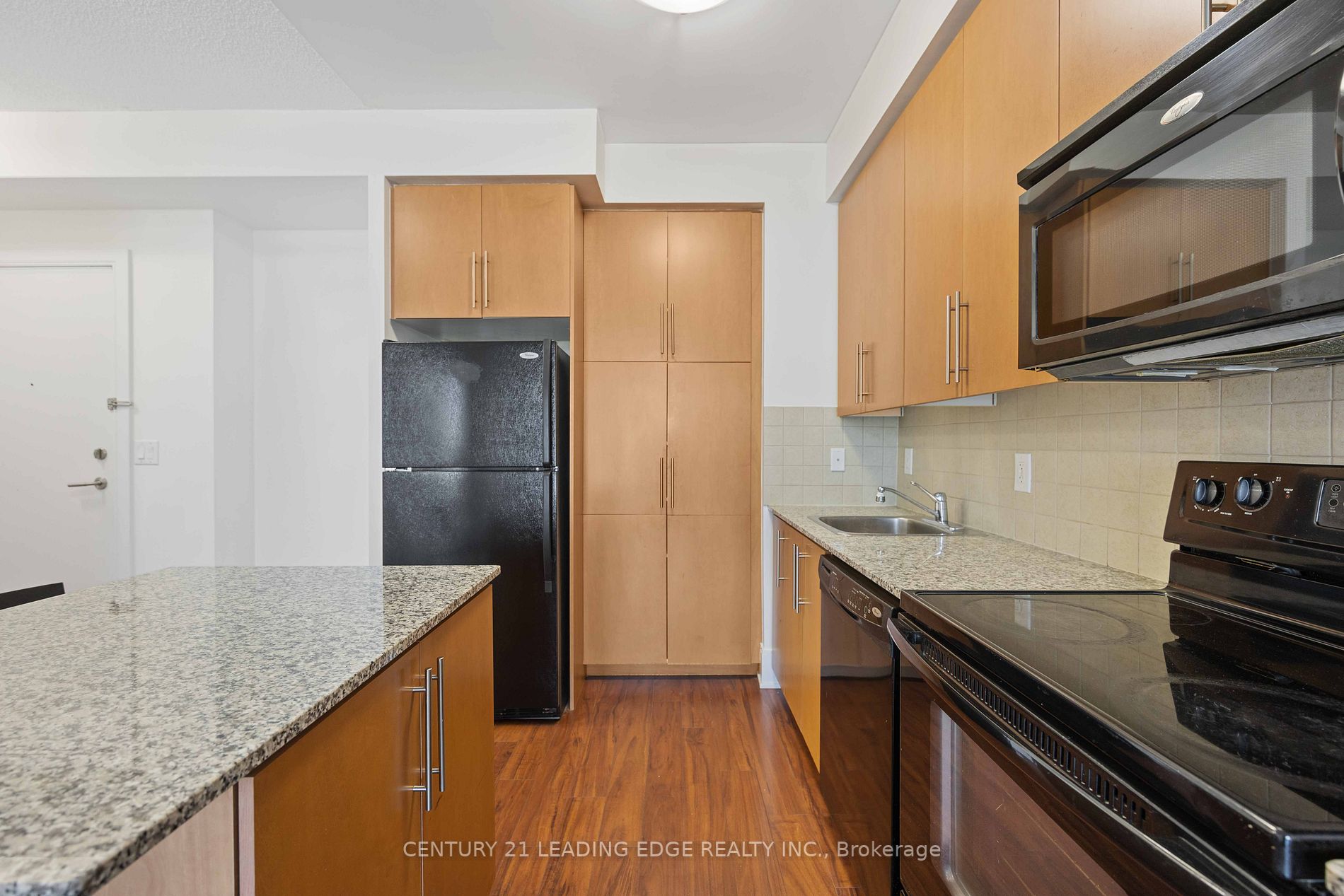 330 Burnhamthorpe Rd W, #1506