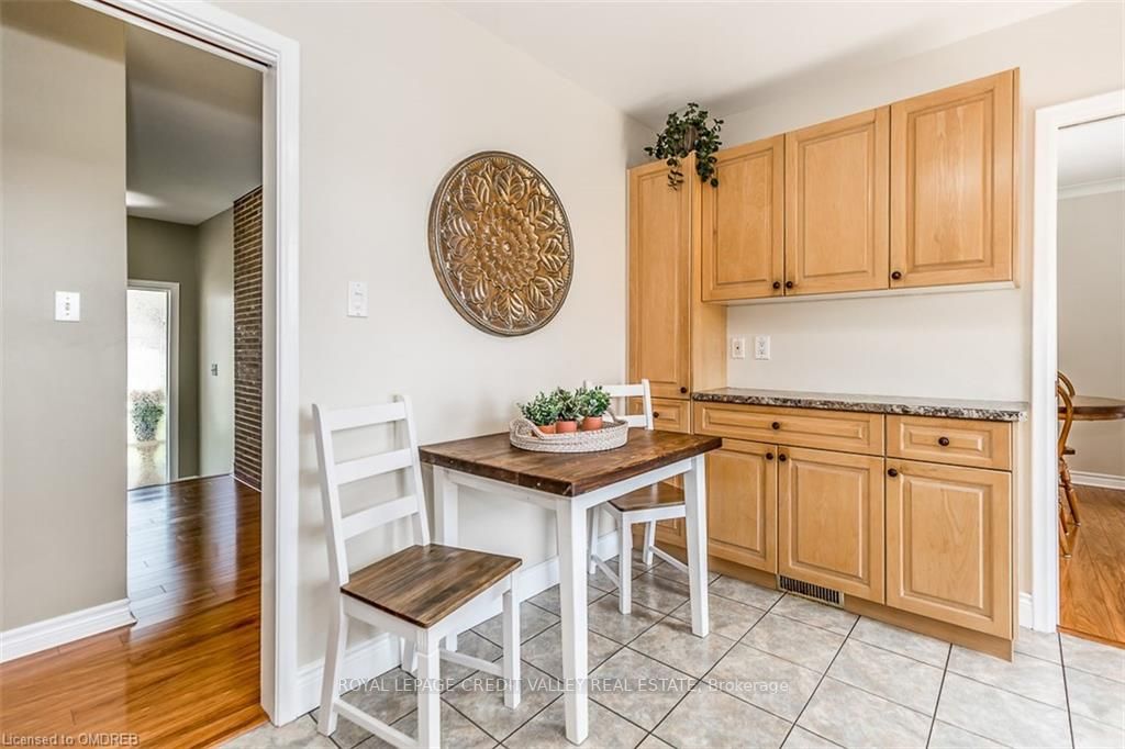 152 Cornwall Hts