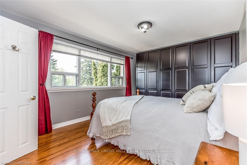 152 Cornwall Hts