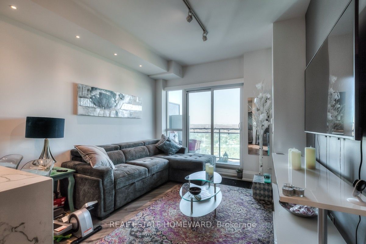 165 Legion Rd N, #2734