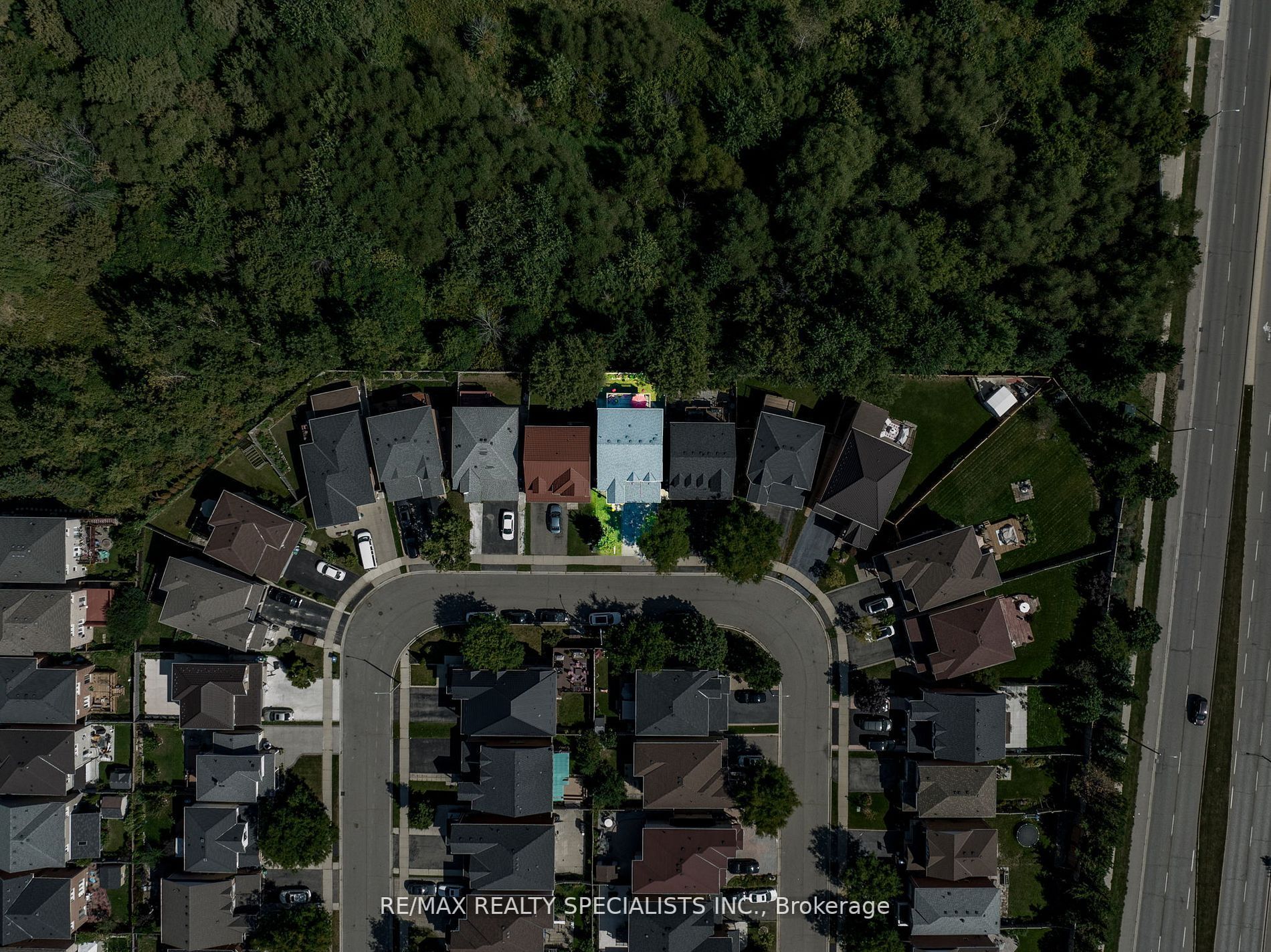 48 Charleswood Circle