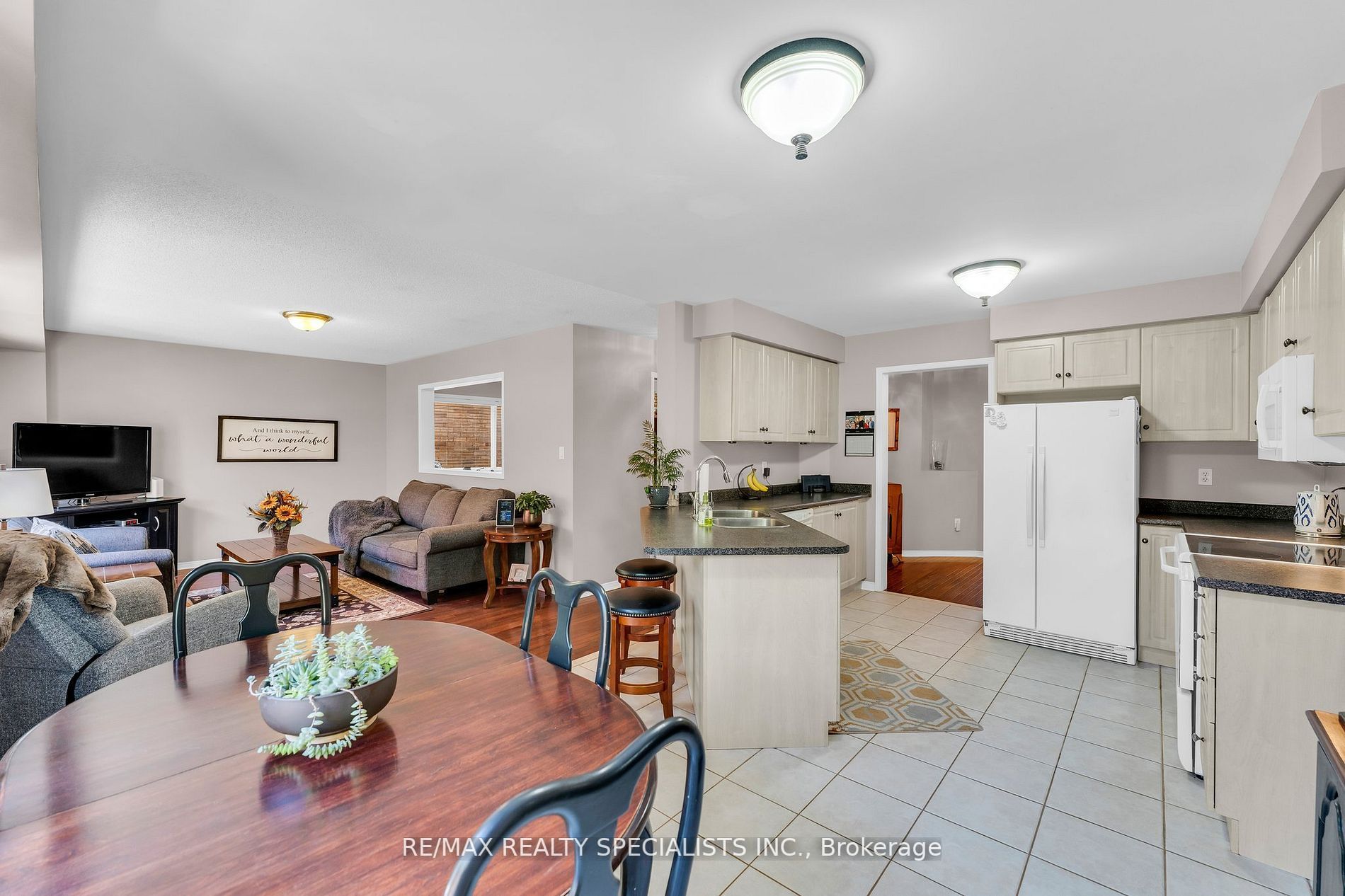 48 Charleswood Circle