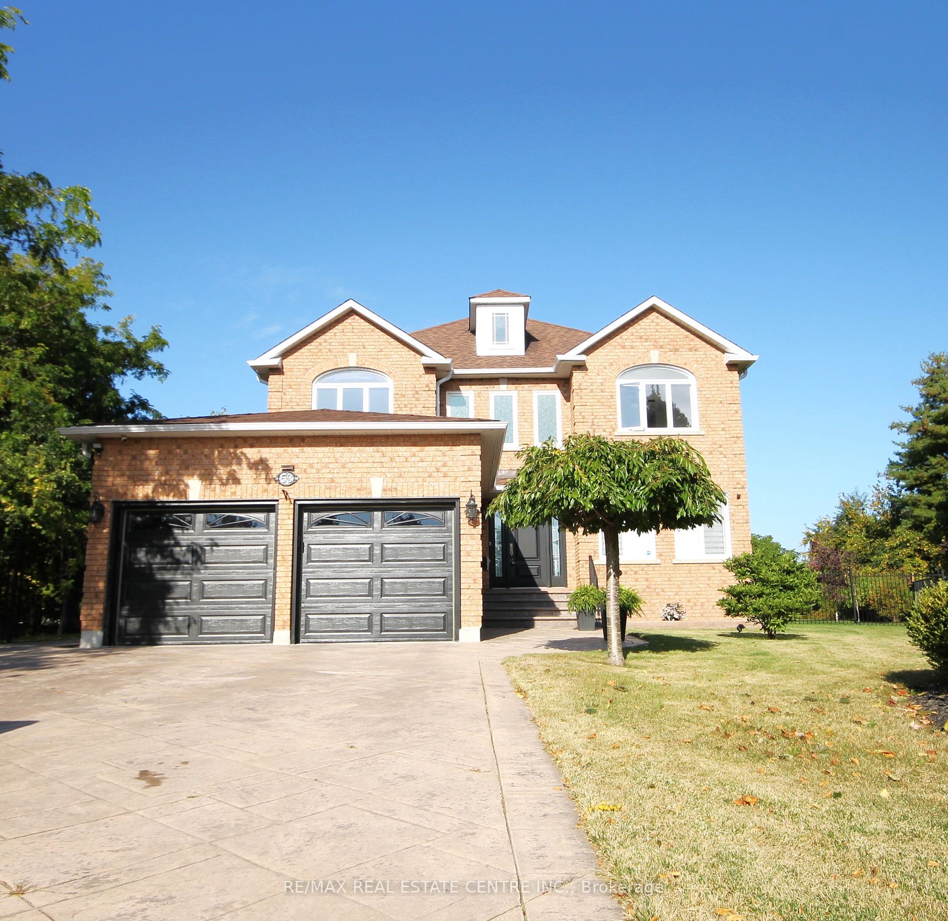 53 Samuel Cres