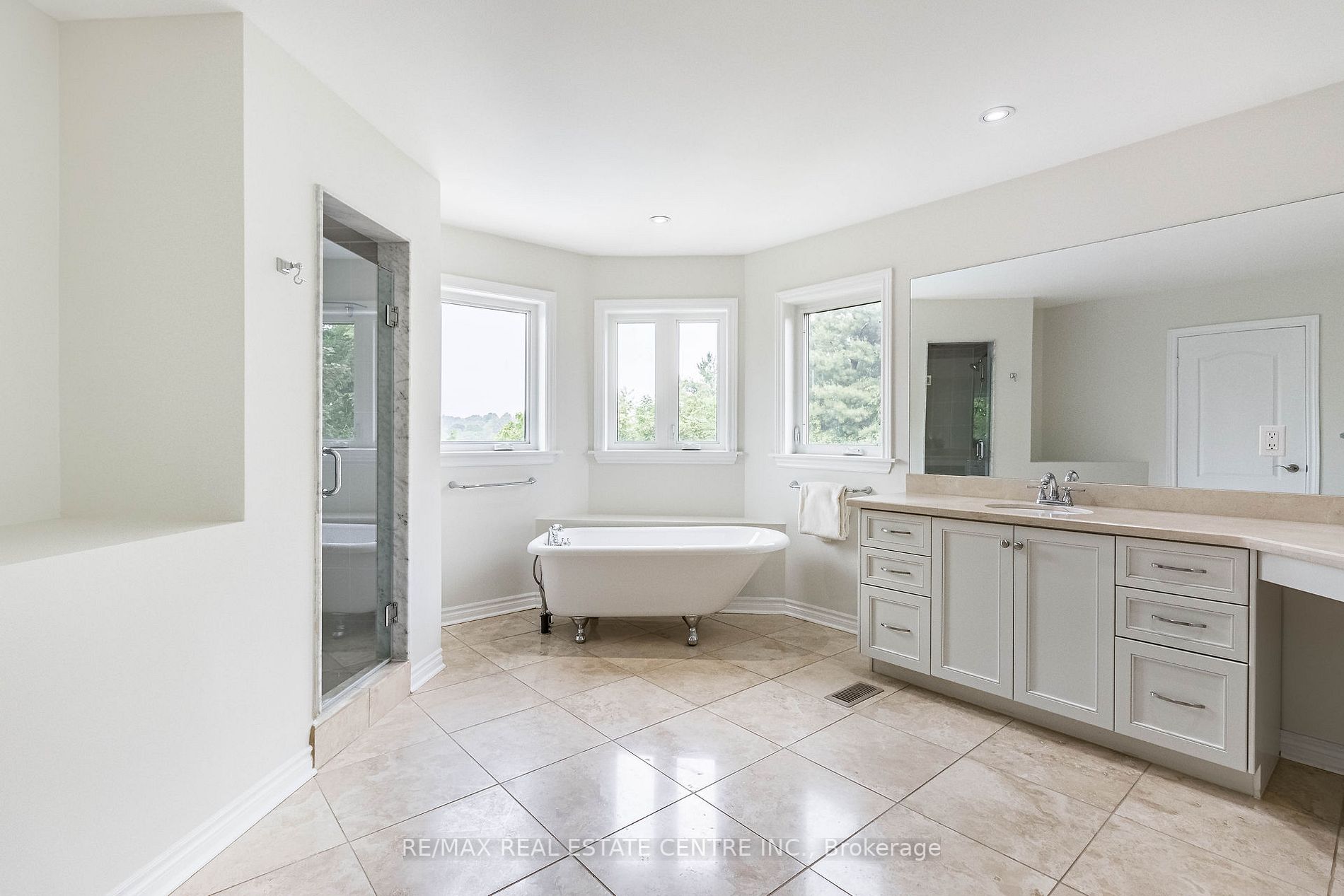 53 Samuel Cres