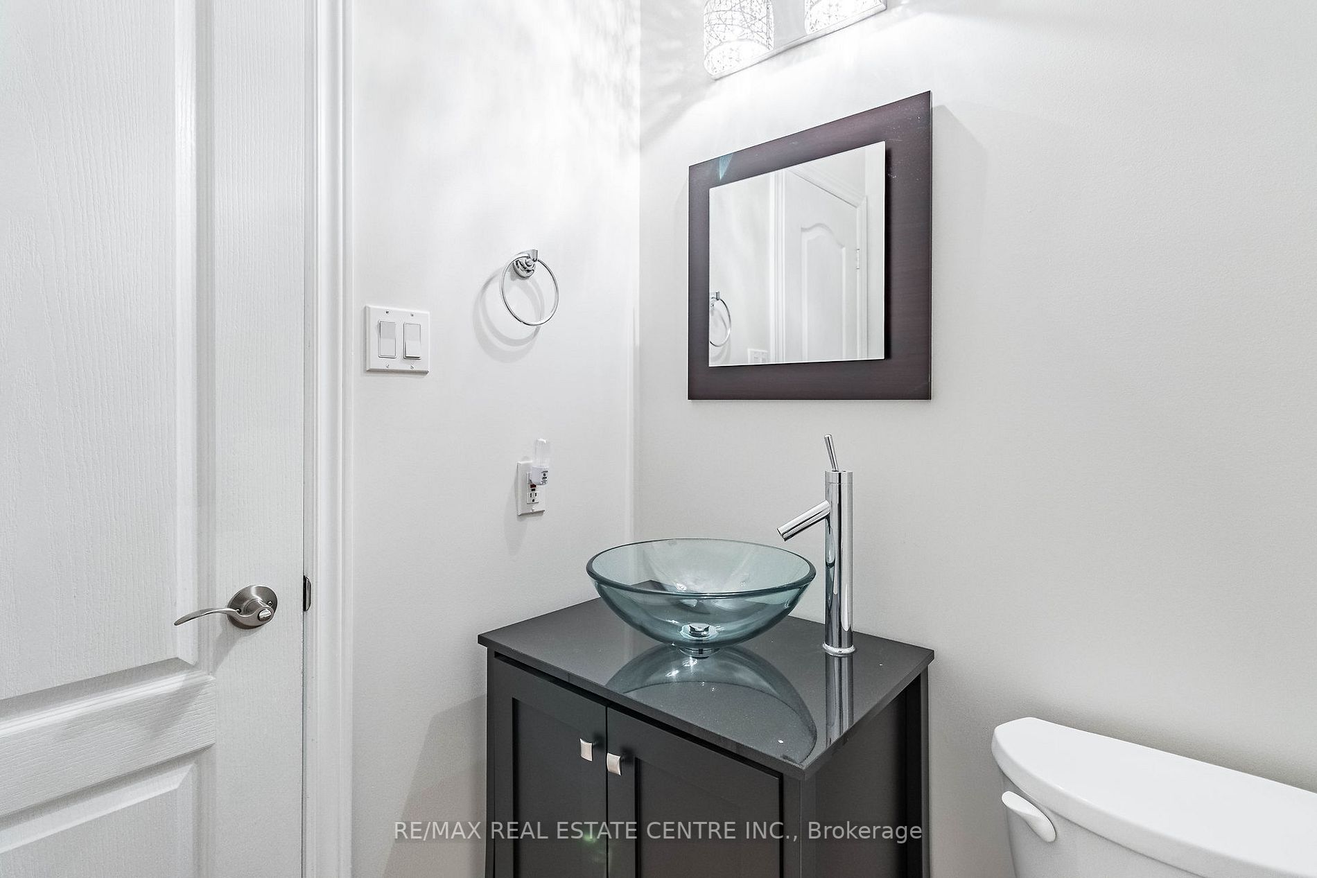 53 Samuel Cres