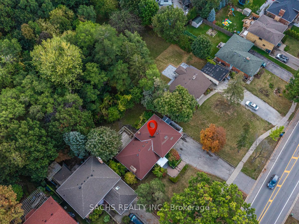 419 Martin Grove Rd