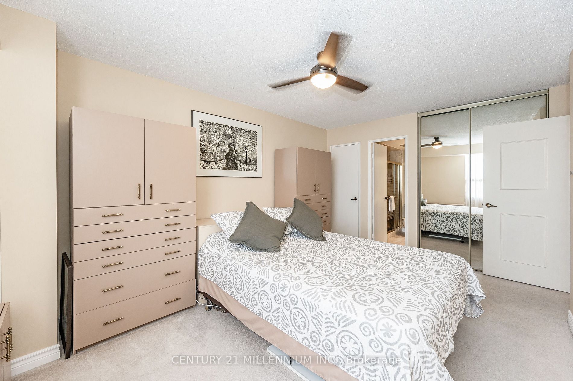 2055 Upper Middle Road, #1605