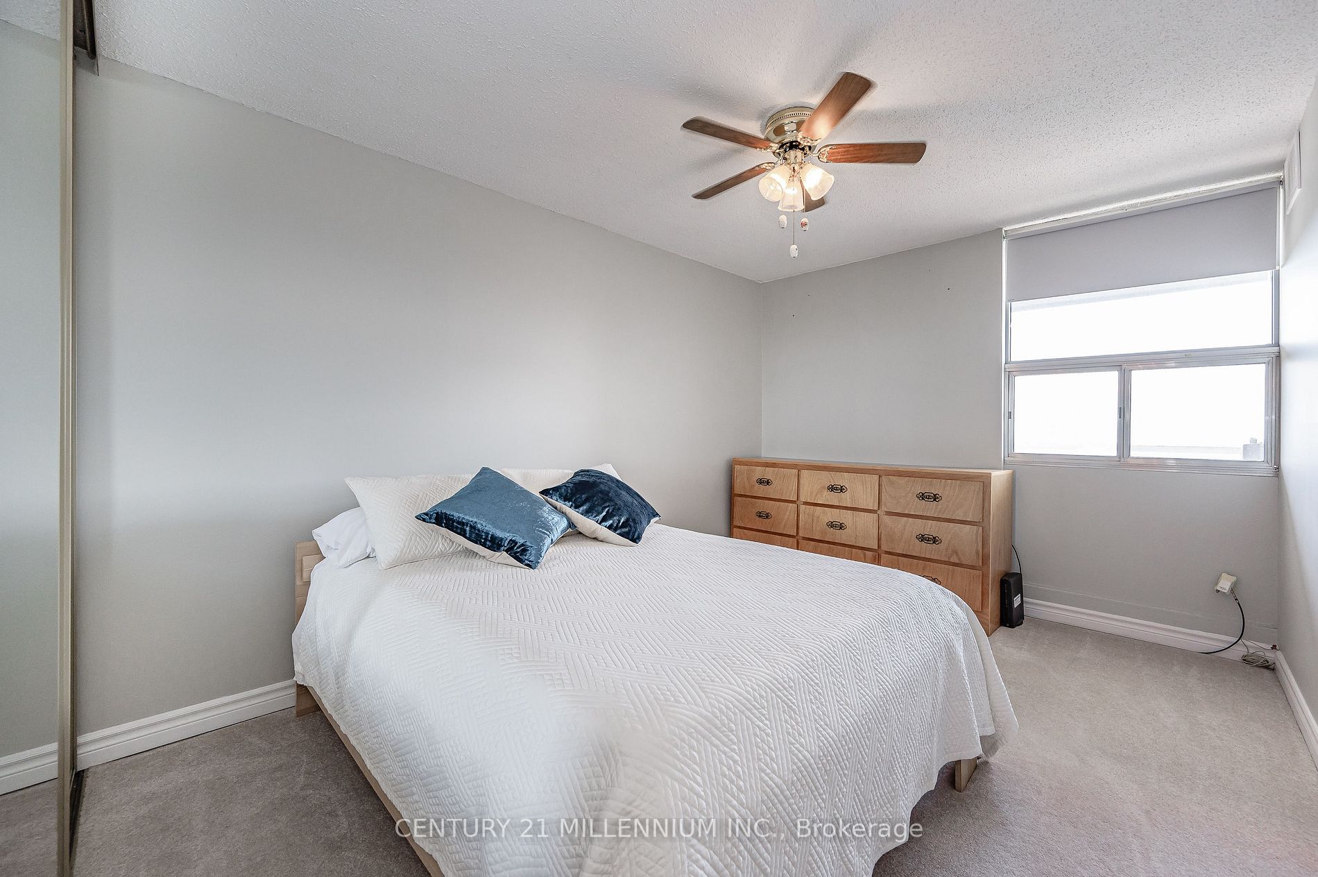 2055 Upper Middle Road, #1605
