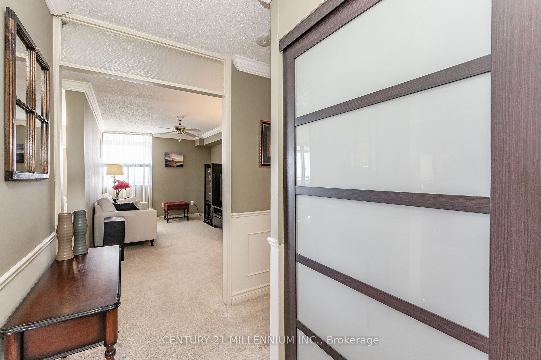 2055 Upper Middle Road, #1605