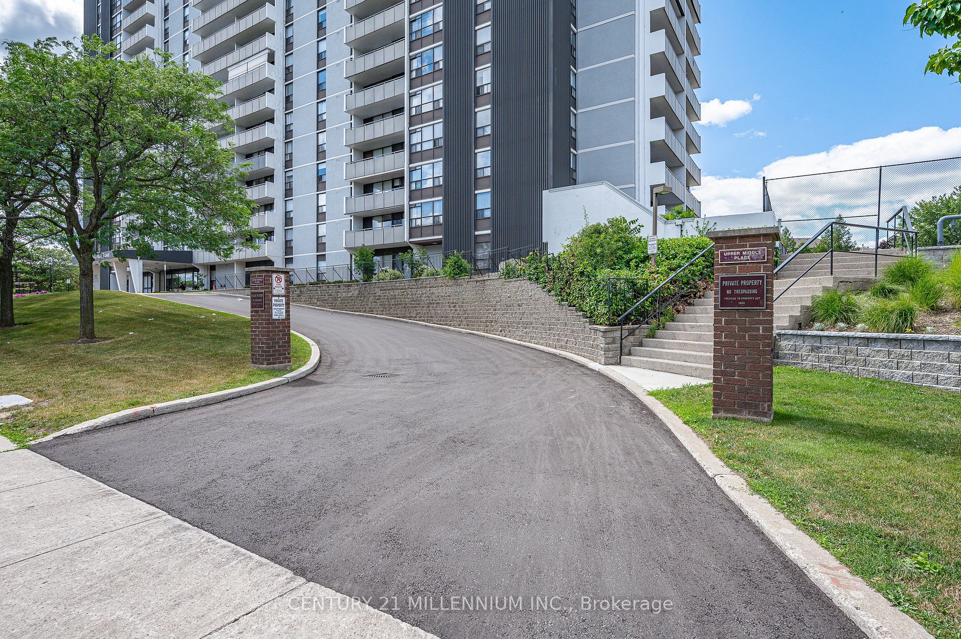 2055 Upper Middle Road, #1605