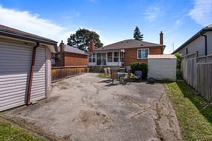 50 Langholm Drive