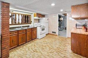 50 Langholm Drive