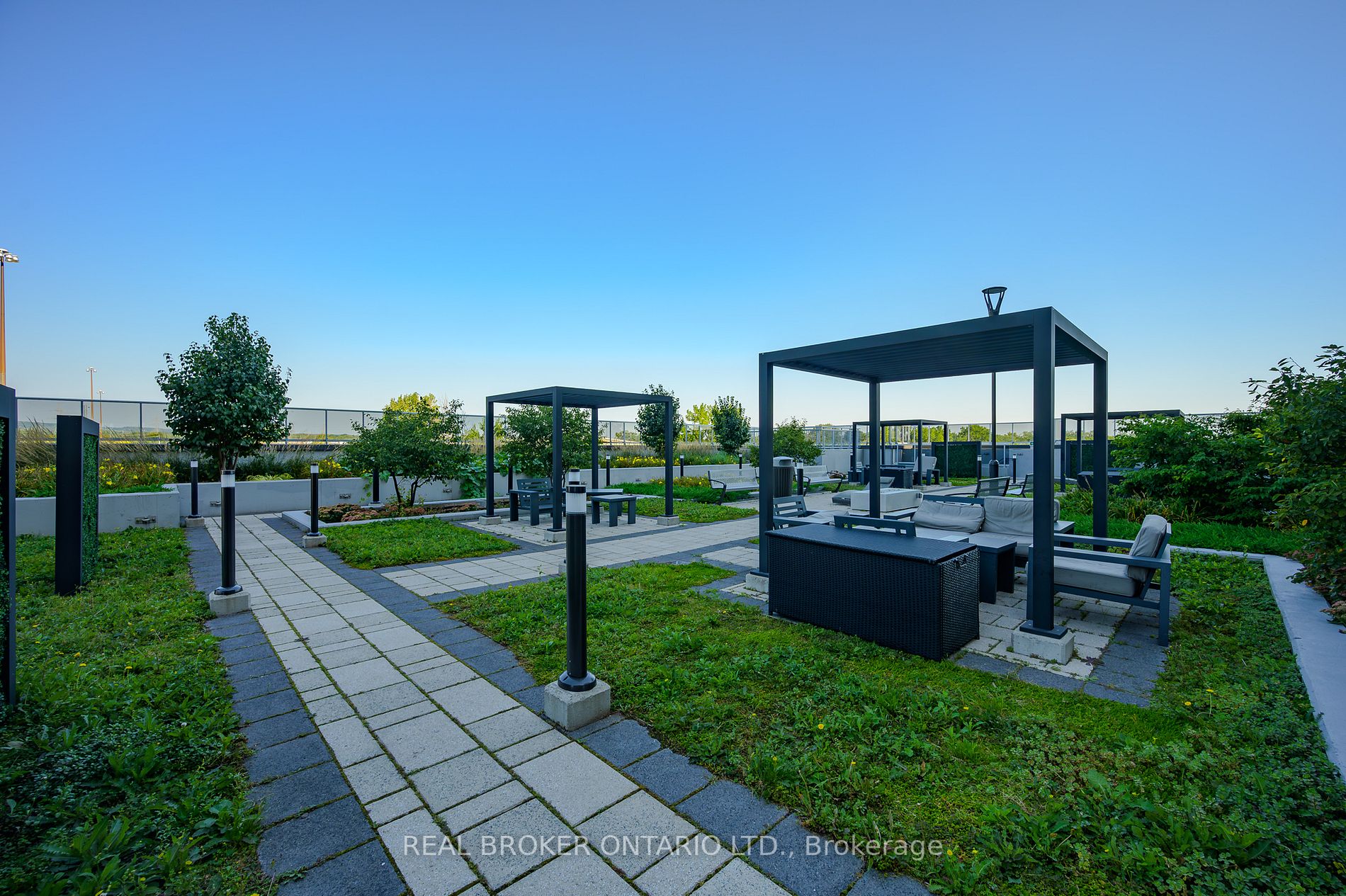 2093 Fairview Street, #1605