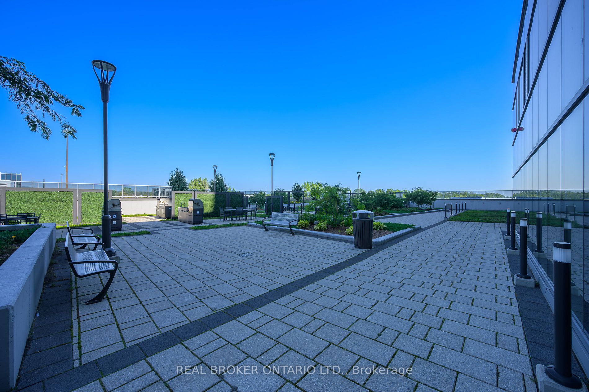 2093 Fairview Street, #1605