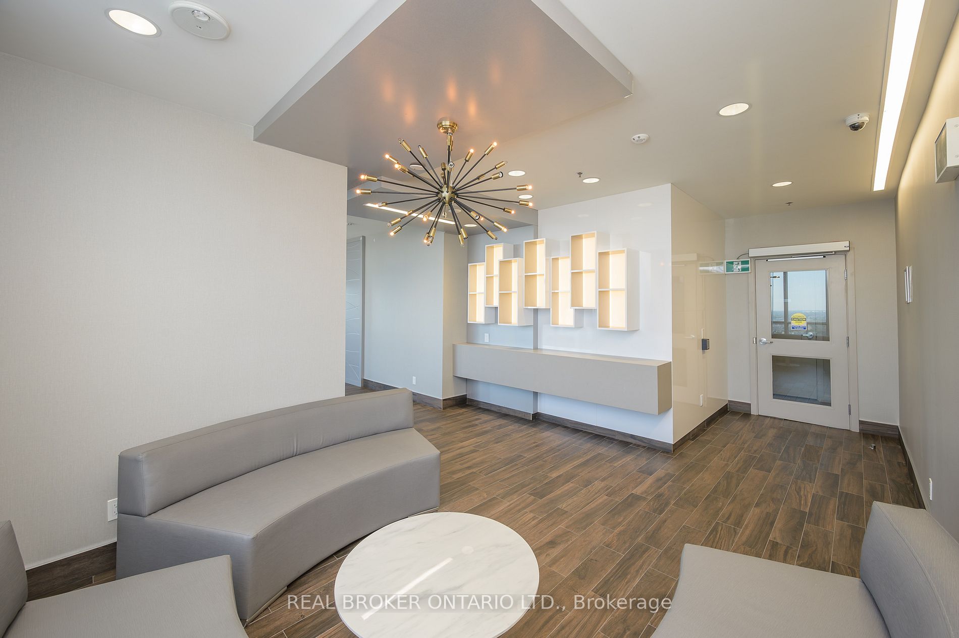 2093 Fairview Street, #1605