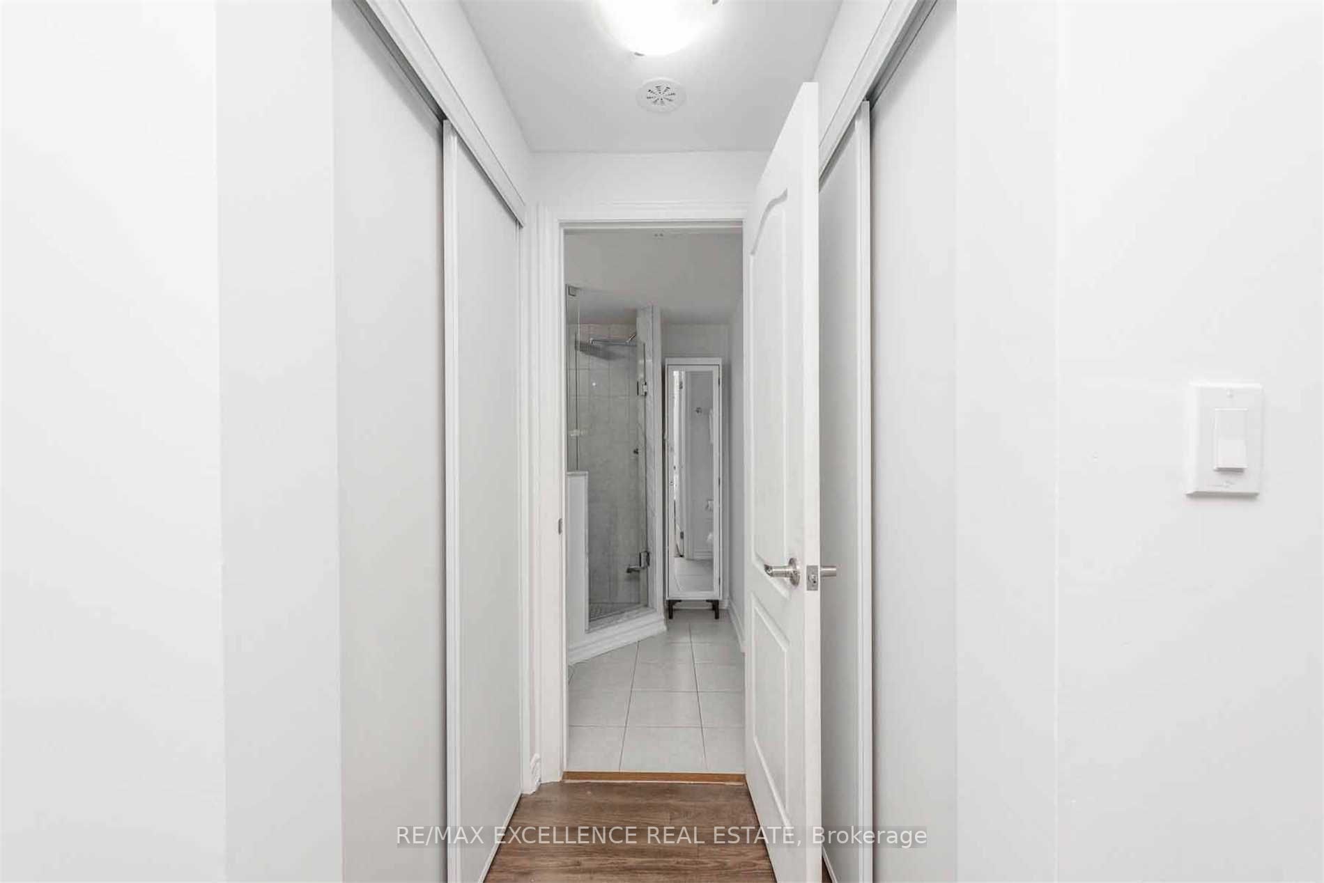 2420 Baronwood Dr, #42-02