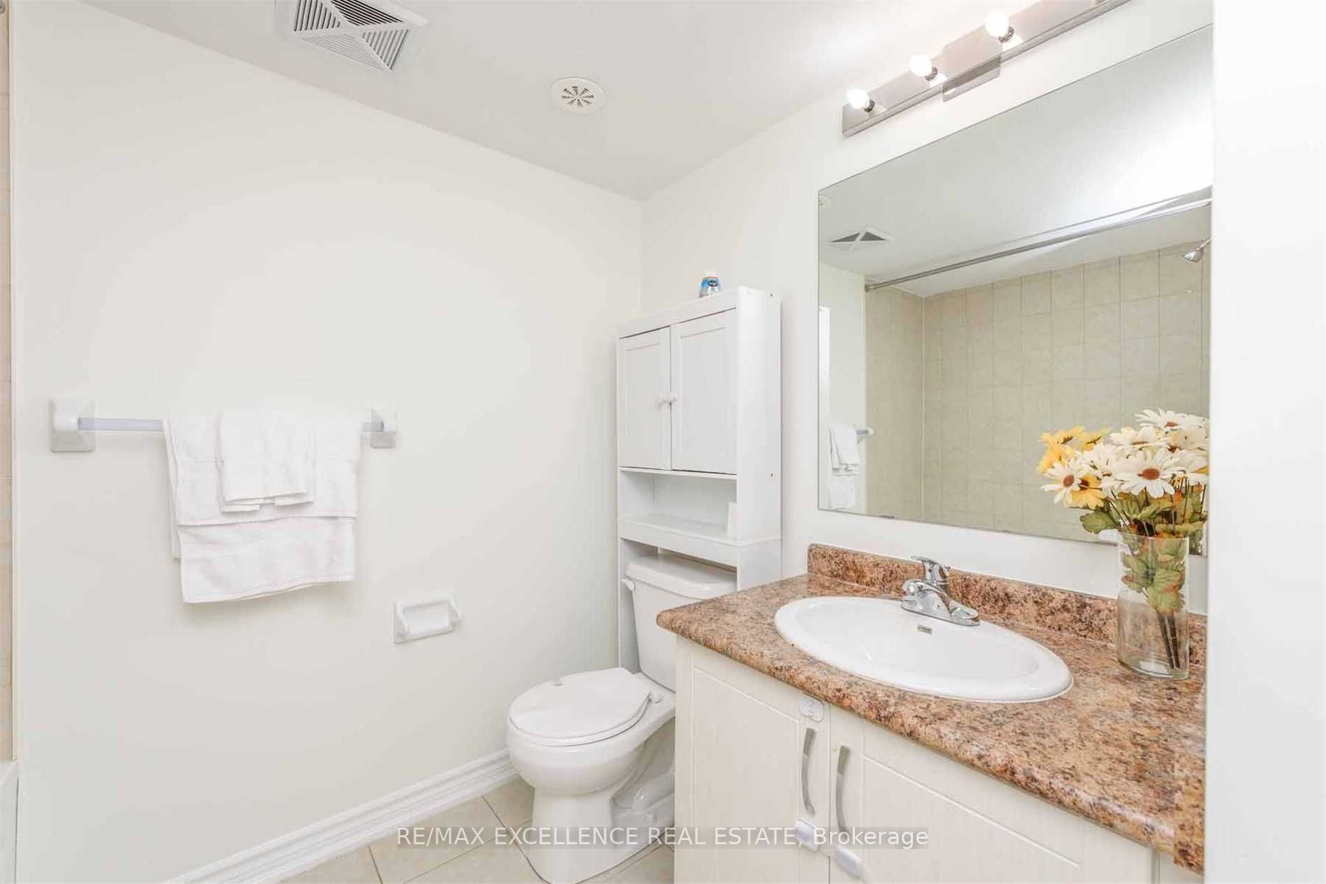2420 Baronwood Dr, #42-02