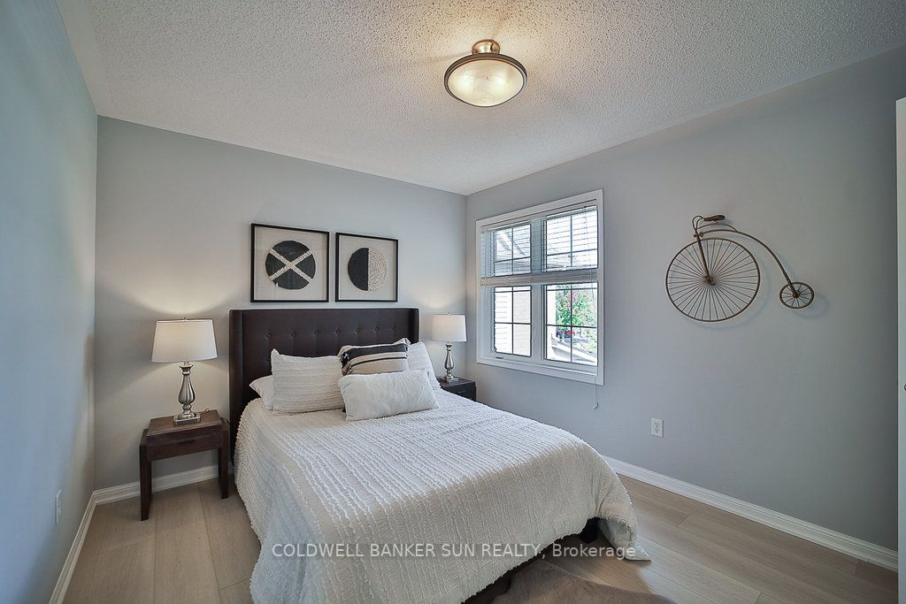 836 Trudeau Dr