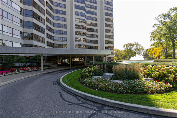 1300 Bloor St, Mississauga