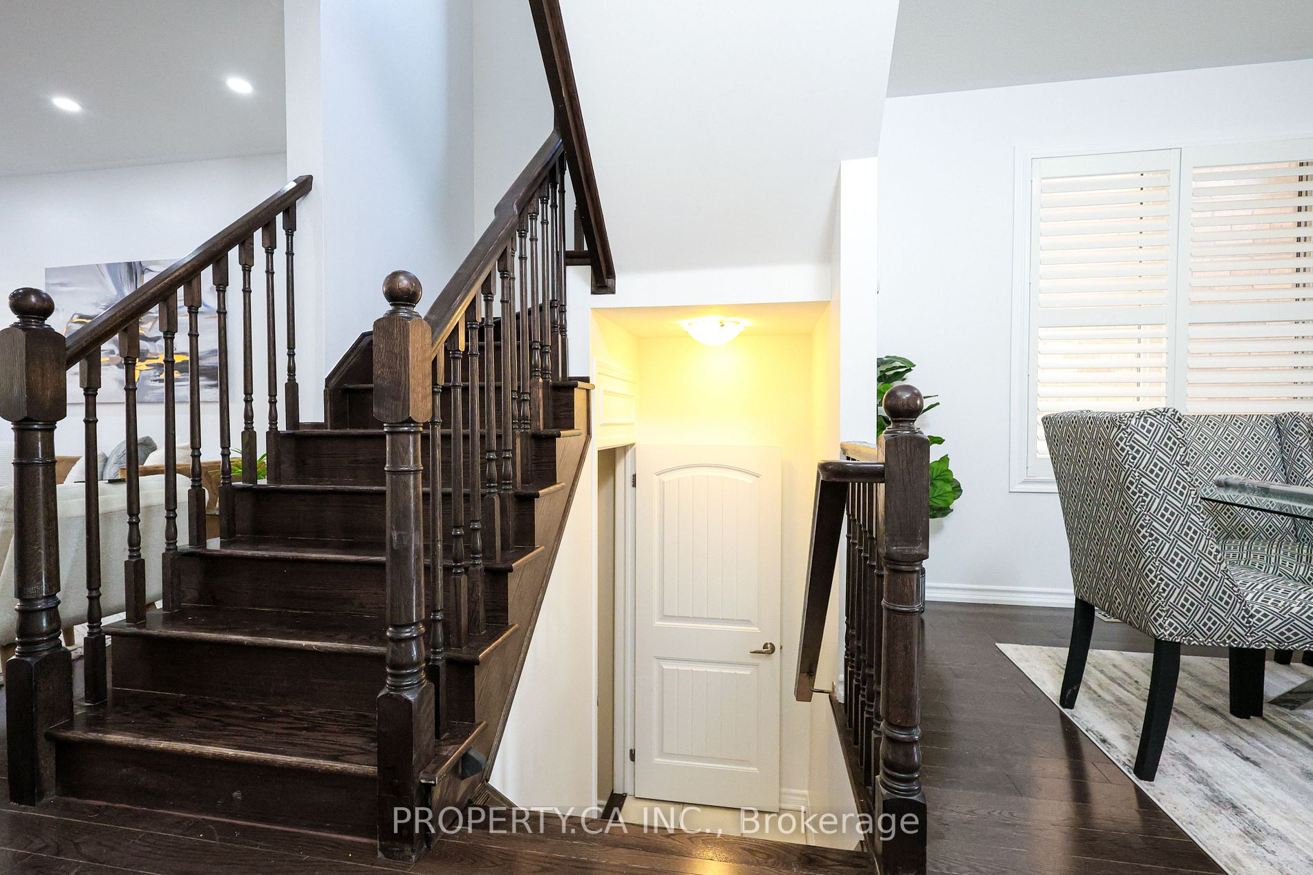 66 Stedford Cres
