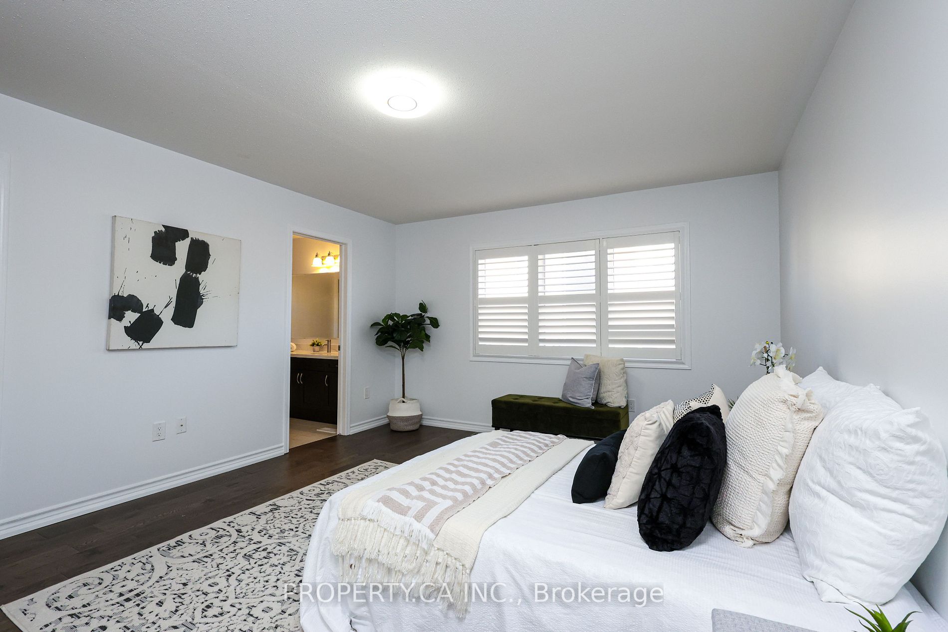 66 Stedford Cres