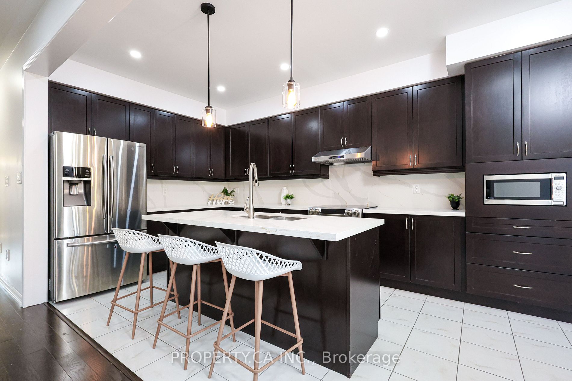 66 Stedford Cres