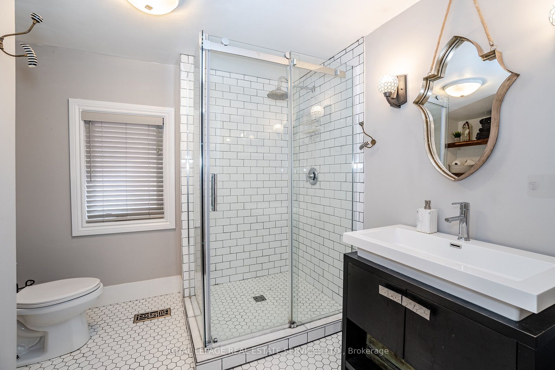 466 St Johns Rd