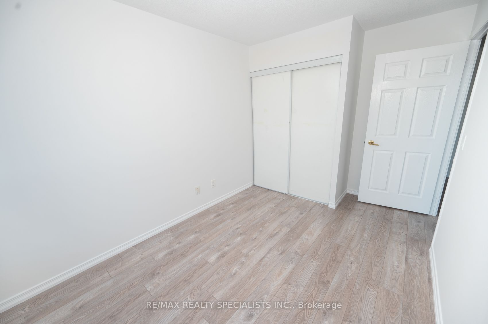 4889 Kimbermount Ave, #507