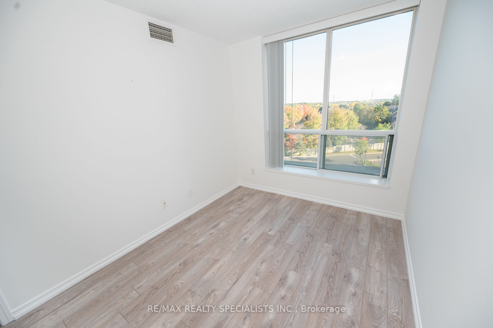 4889 Kimbermount Ave, #507
