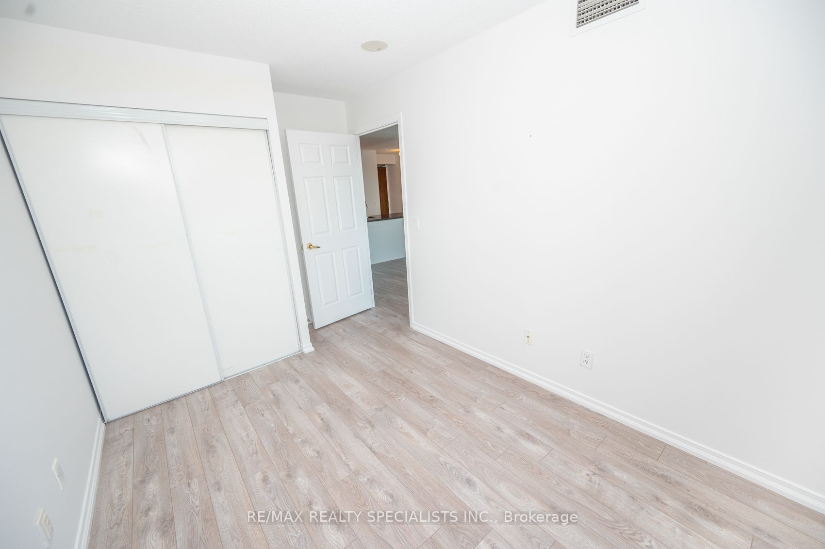 4889 Kimbermount Ave, #507