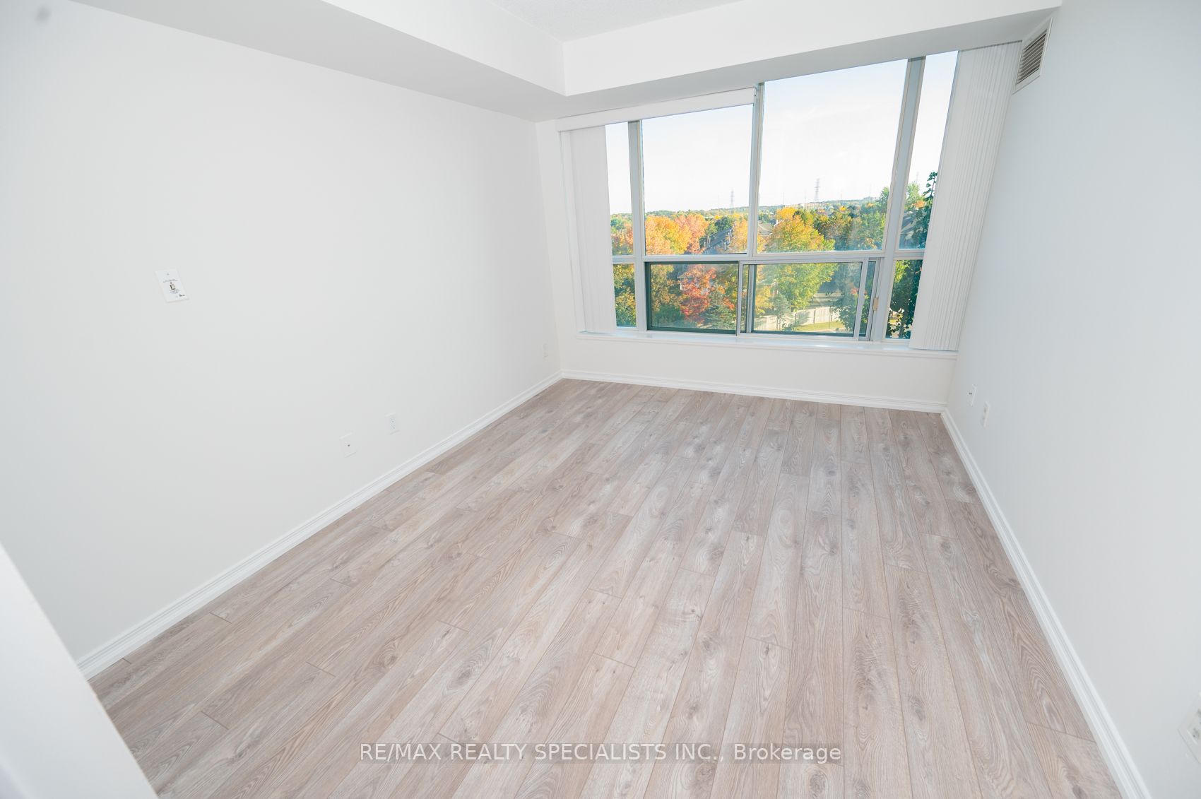 4889 Kimbermount Ave, #507