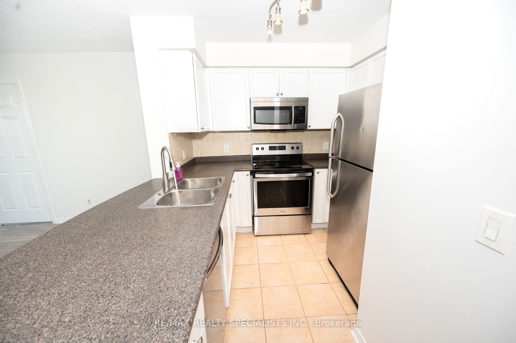 4889 Kimbermount Ave, #507