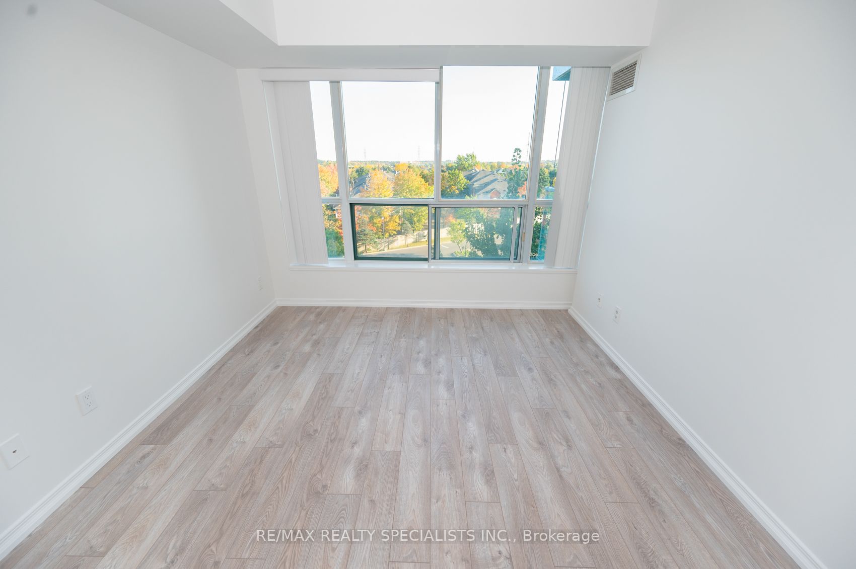 4889 Kimbermount Ave, #507