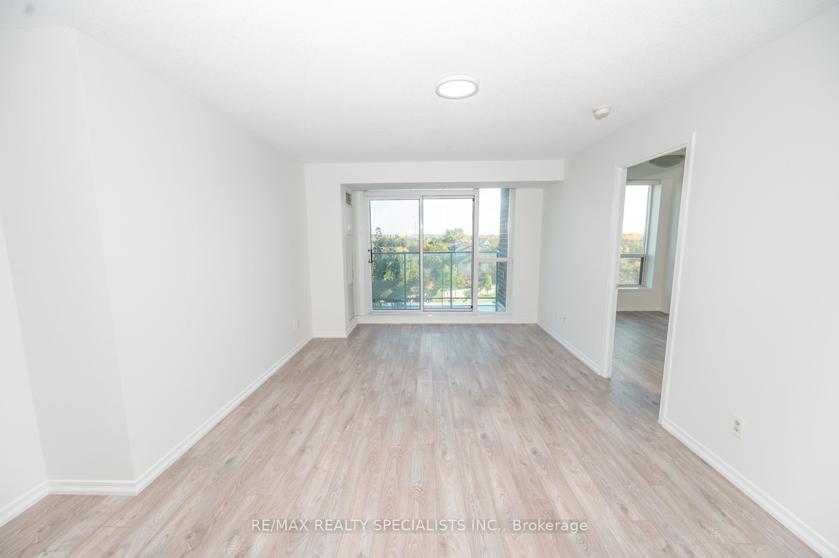 4889 Kimbermount Ave, #507