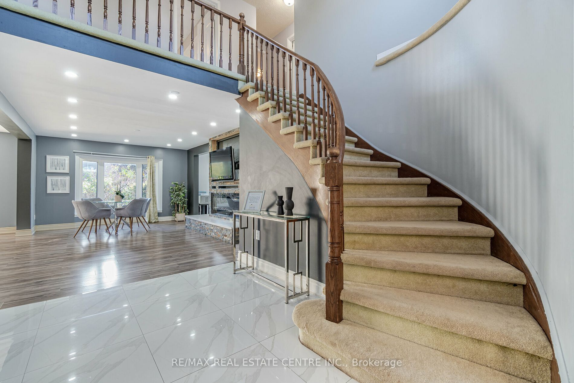 21 Nottingham Cres
